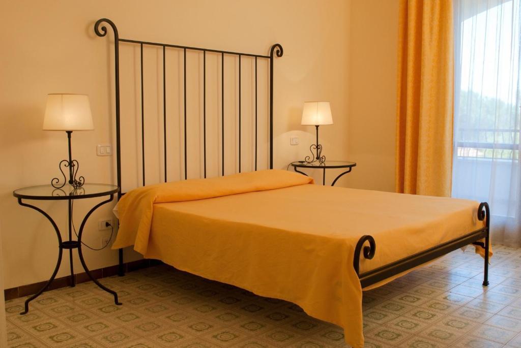 Hotel Paradiso Santa Maria di Castellabate Room photo